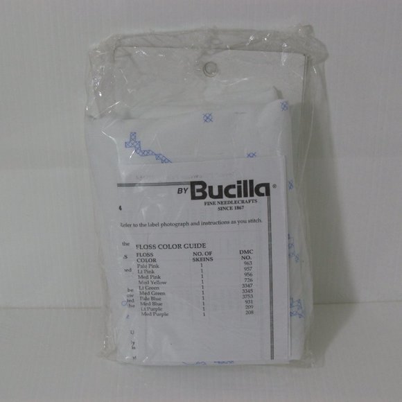 Bucilla 2003 Pillowcases DOVES Stamped Cross Stitch Flowers Ribbon - Picture 2 of 5